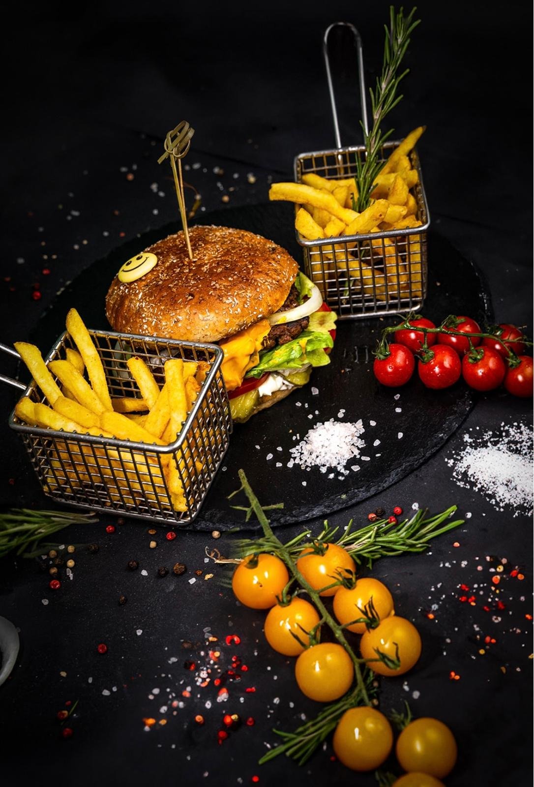 Cheddar Cheeseburger